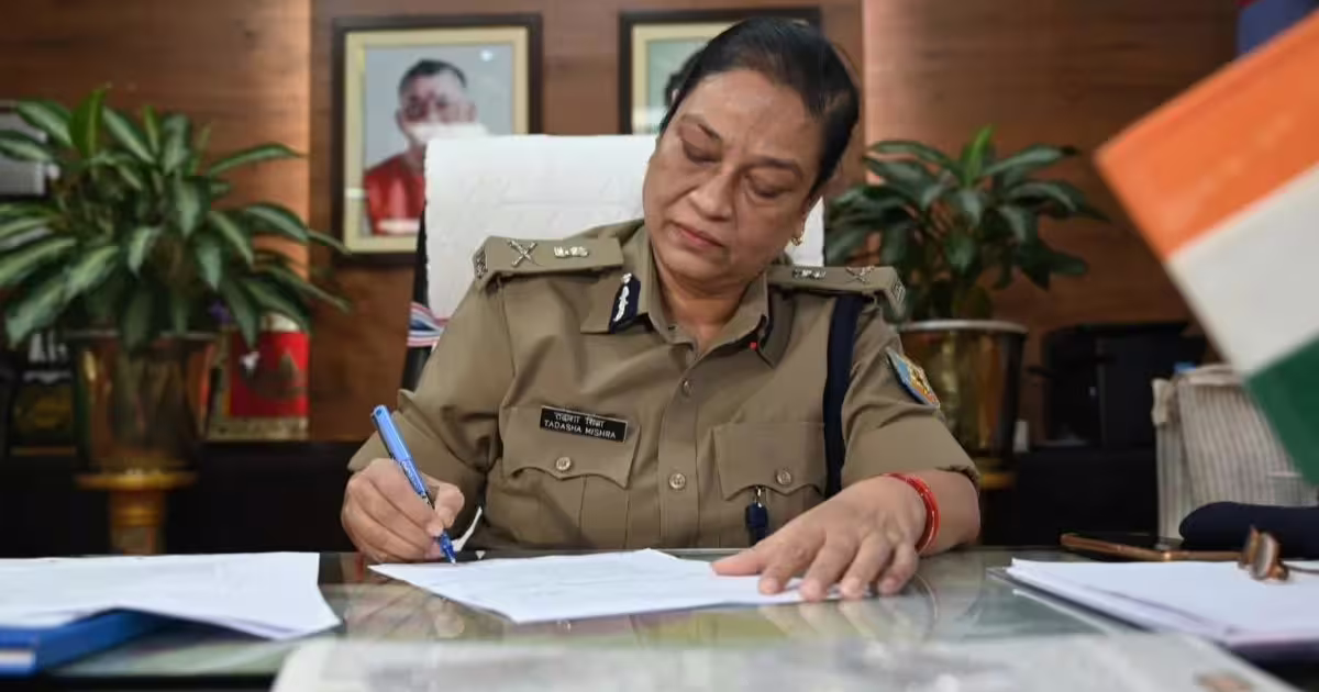प्रभारी DGP तदाशा मिश्रा को मिला प्रमोशन, हेमंत सरकार ने जारी किया नोटिफिकेशन