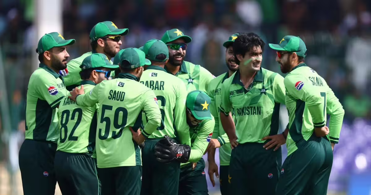 पाकिस्तान क्रिकेट में एक बार फिर शुरु हुई उथल-पुथल, सेलेक्टर ने अचानक दिया इस्तीफा | Azhar Ali resign from pakistan selection panel know reason