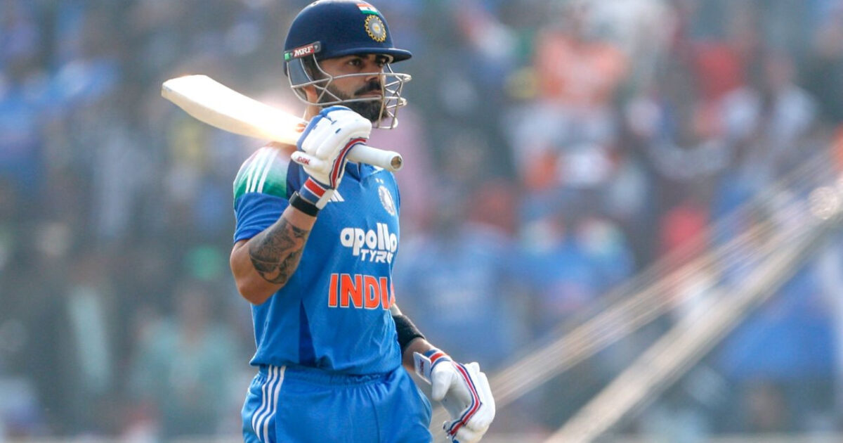 IND vs SA: 'धोनी लैंड' में विराट कोहली का 'तूफानी' सिक्स, वीडियो में देखें कैसे पूरा स्टेडियम हो जाएगा हैरान | ind vs sa virat kohli hits sixes in ms dhoni home land ranchi watch video