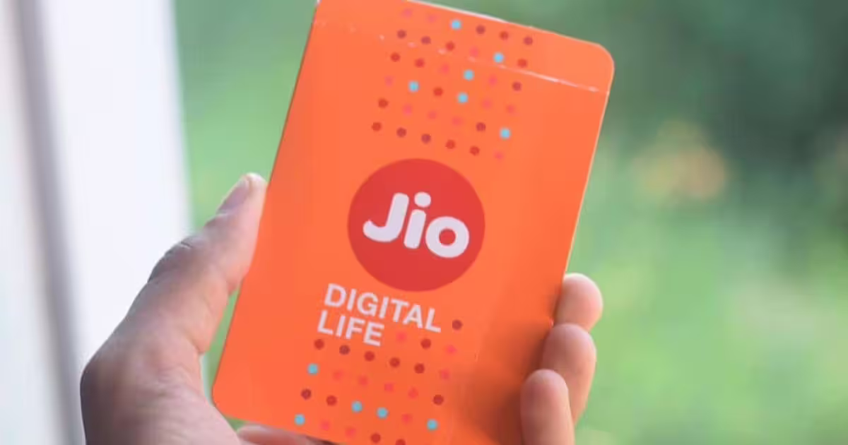 जियो के ये तीन सुपर सस्ते डेटा प्लान्स हैं बड़े काम के, जानें कौन-सा देगा ज्यादा फायदा