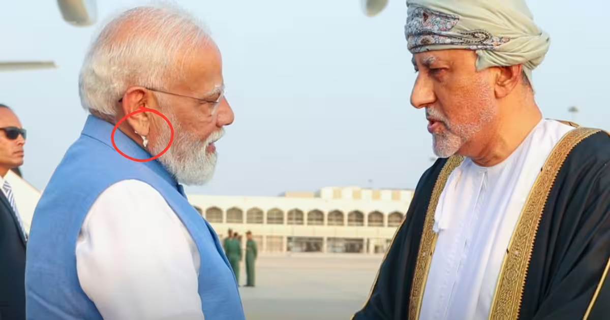 ओमान दौरे पर पीएम मोदी के कान में दिखा खास गैजेट, जानें किस काम आता है ये डिवाइस