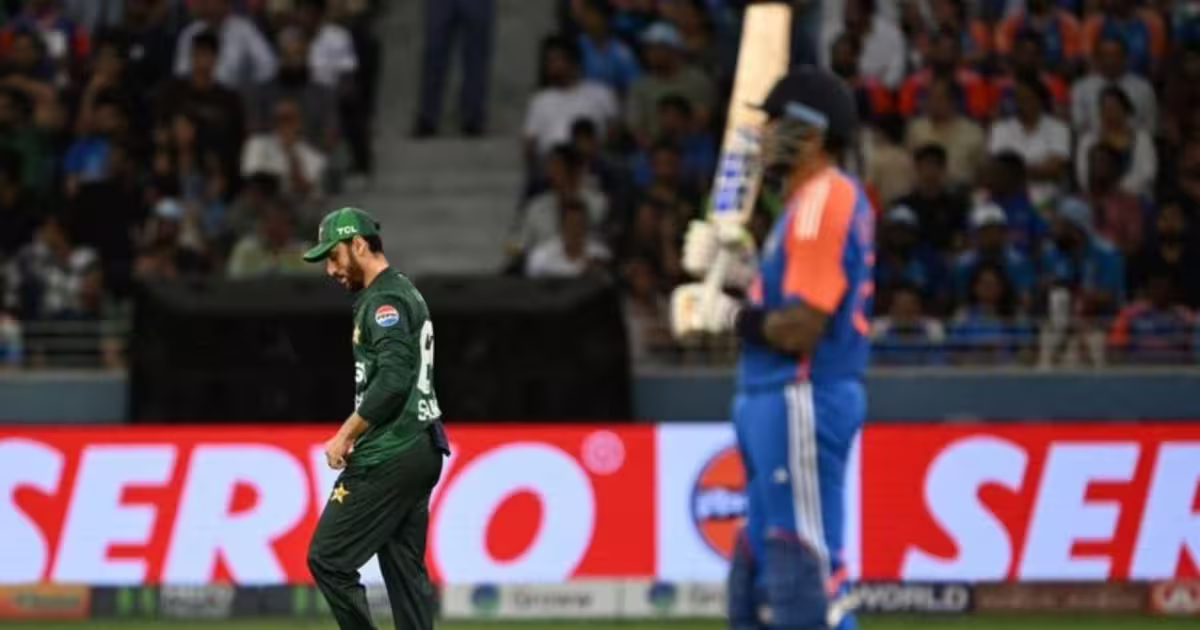 'रविवार को होने वाले अंडर-19 एशिया कप मुकाबले में खत्म हो भारत-पाकिस्तान हैंडशेक विवाद', ICC ने की अपील | ICC appeals India-Pakistan to end handshake controversy during Sunday Under-19 Asia Cup match