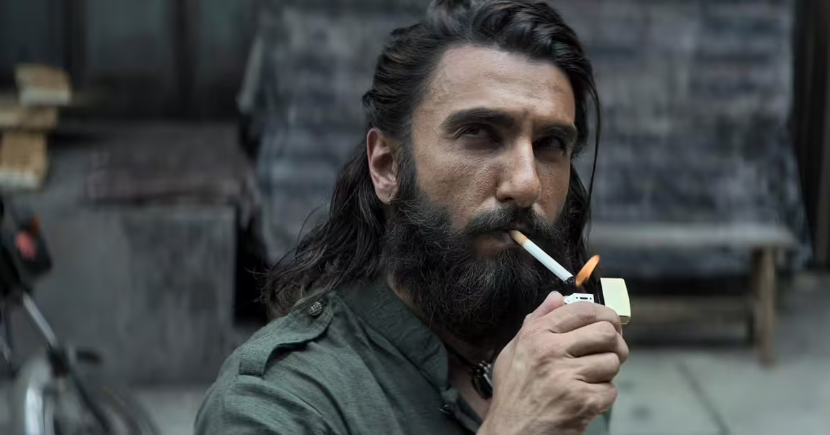 कांतारा के 'देव' की नकल कर बुरी तरह फंसे रणवीर सिंह, माफी के बावजूद FIR दर्ज | Case filed against veteran actor Ranveer Singh for imitating Kantara divine scene