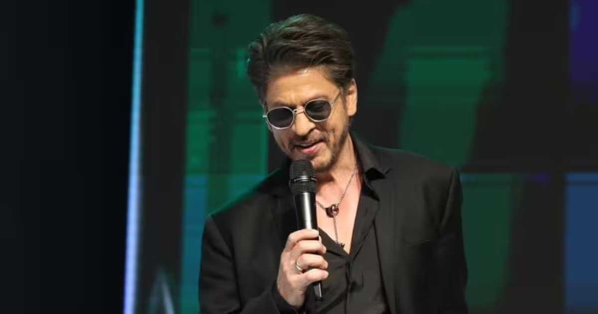 13 दिसबंर को कोलकाता बनेगा खास लम्हों का गवाह, शाहरुख खान ने फैंस को दिया 'मेस्सी मैसेज' ने बड़ा हिंट | Kolkata will witness a special moment on December 13th, Shah Rukh Khan's 'Messi message' to fans gives a big hint.