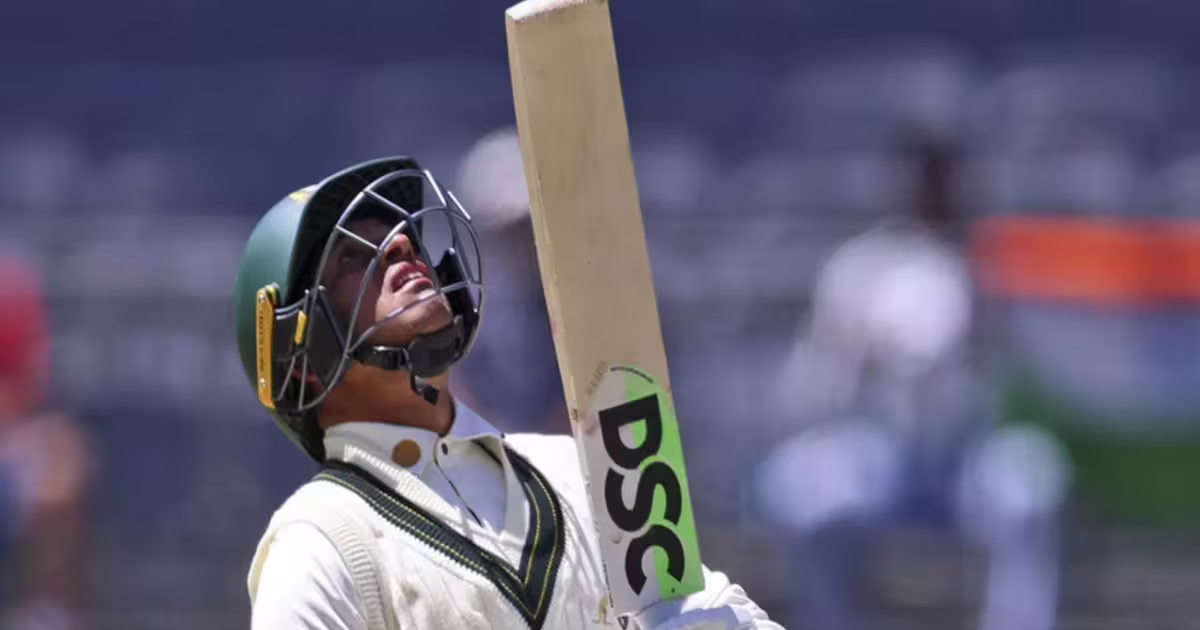 AUS vs ENG Ashes 2025-26: डे-नाइट टेस्ट से पहले कंगारूओं को लगा बड़ा झटका, धाकड़ ओपनर हुआ बाहर | Ashes Series: Usman Khawaja ruled out of the second Test